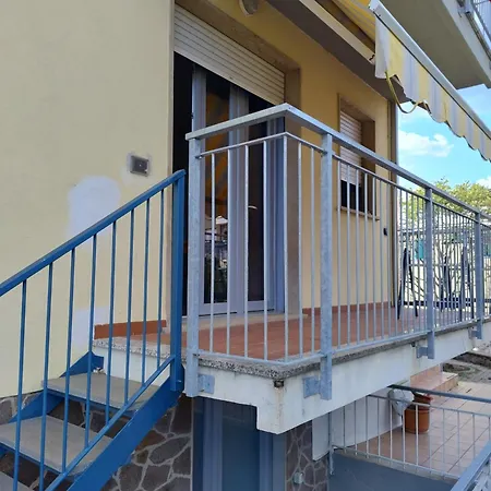 5 Terre Italian Delight Black La Spezia